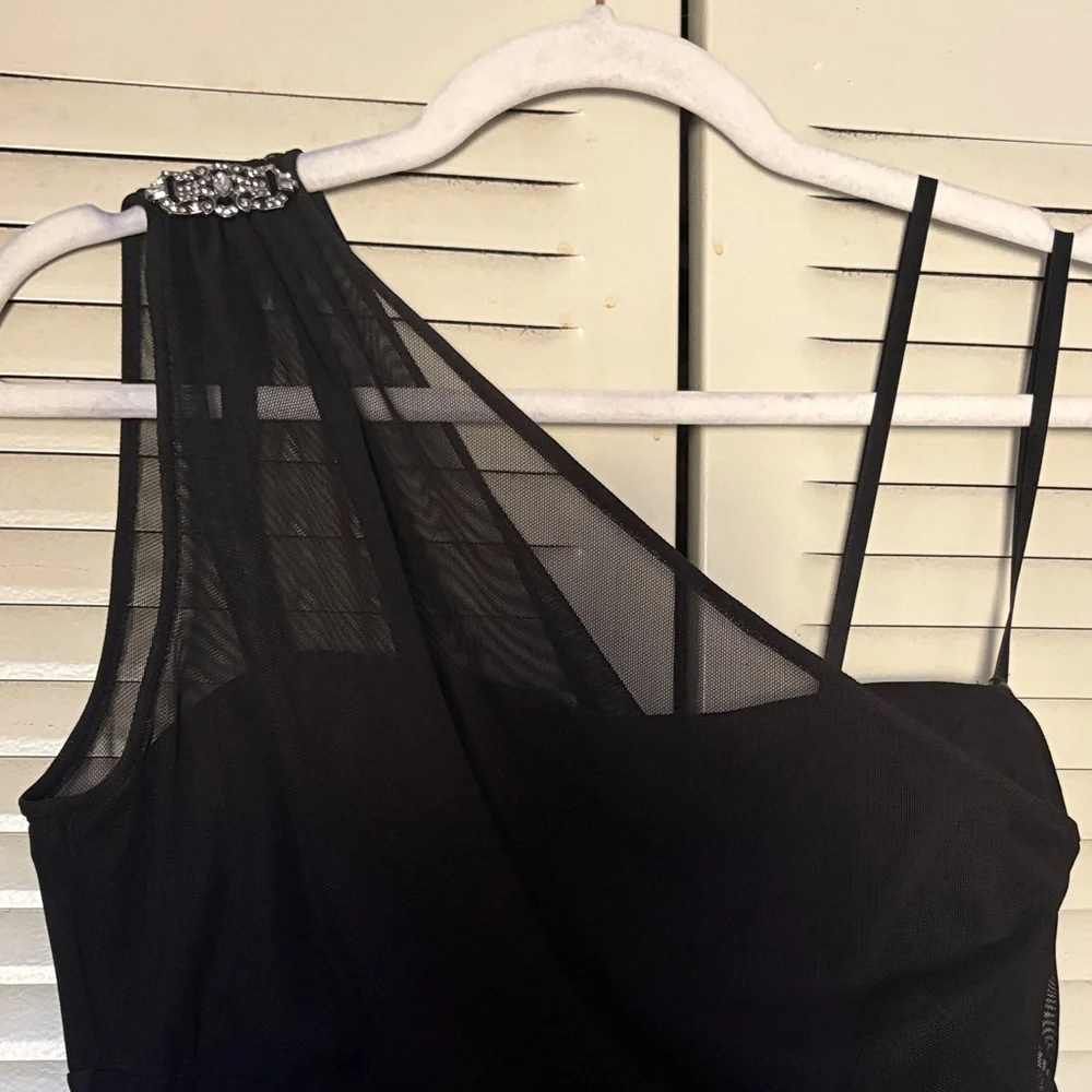 Ralph Lauren One Shoulder Black Dress - Picture 5 of 10